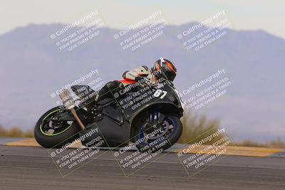 media/Dec-17-2022-SoCal Trackdays (Sat) [[224abd9271]]/Turn 9 Side (245pm)/